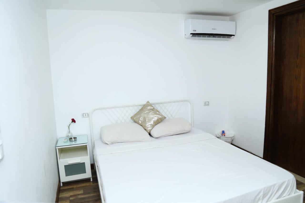 Lilly Rooms And Studio Hurghada Exteriör bild