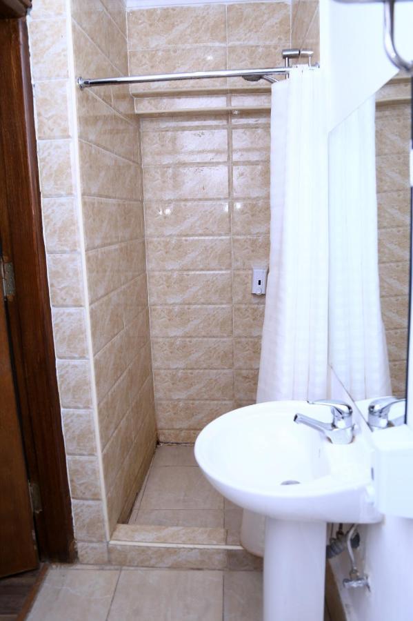 Lilly Rooms And Studio Hurghada Exteriör bild