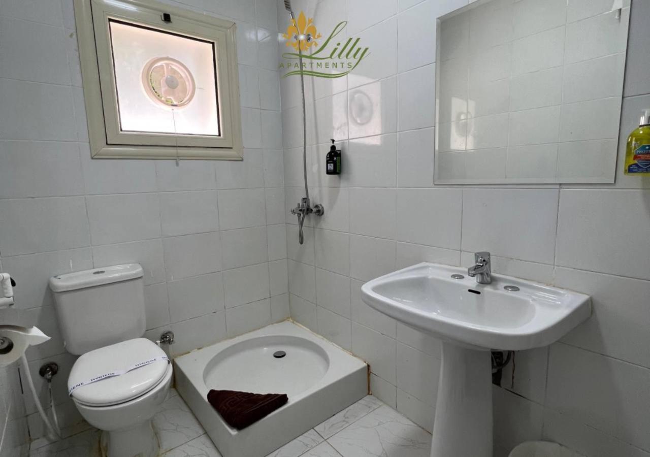Lilly Rooms And Studio Hurghada Exteriör bild
