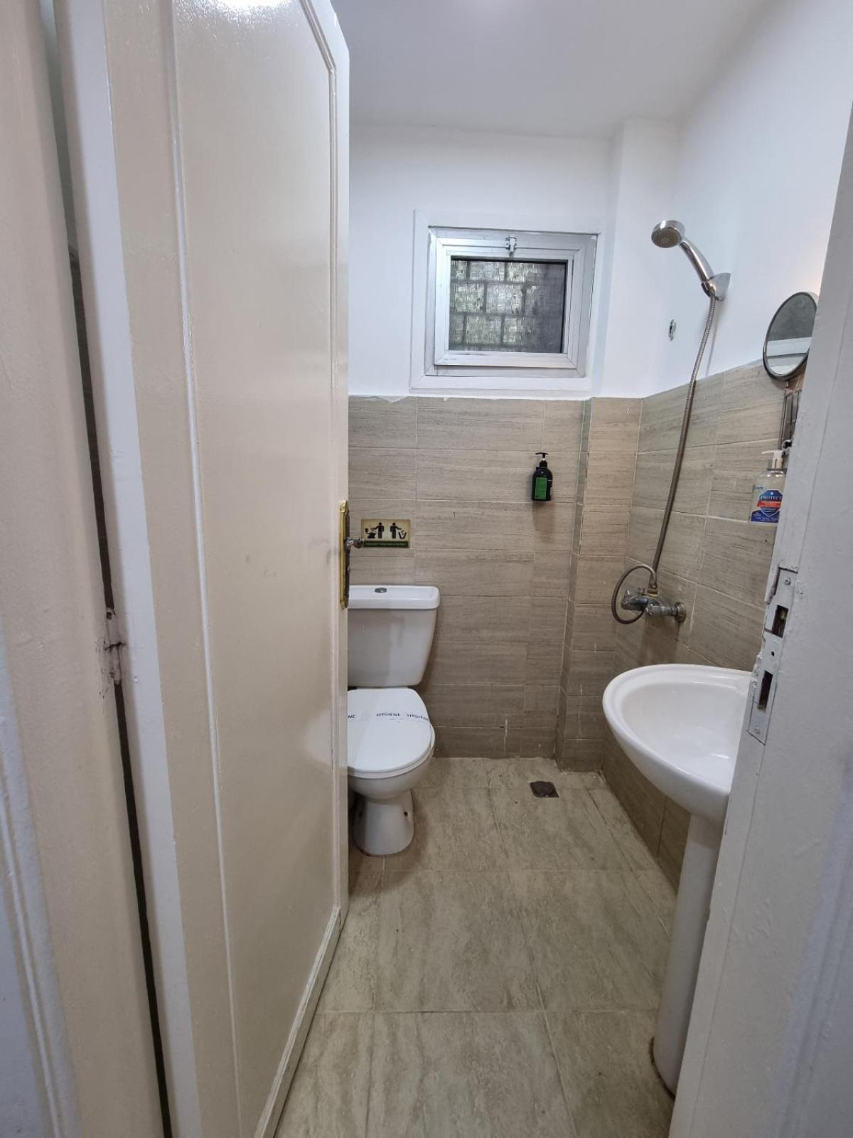 Lilly Rooms And Studio Hurghada Exteriör bild